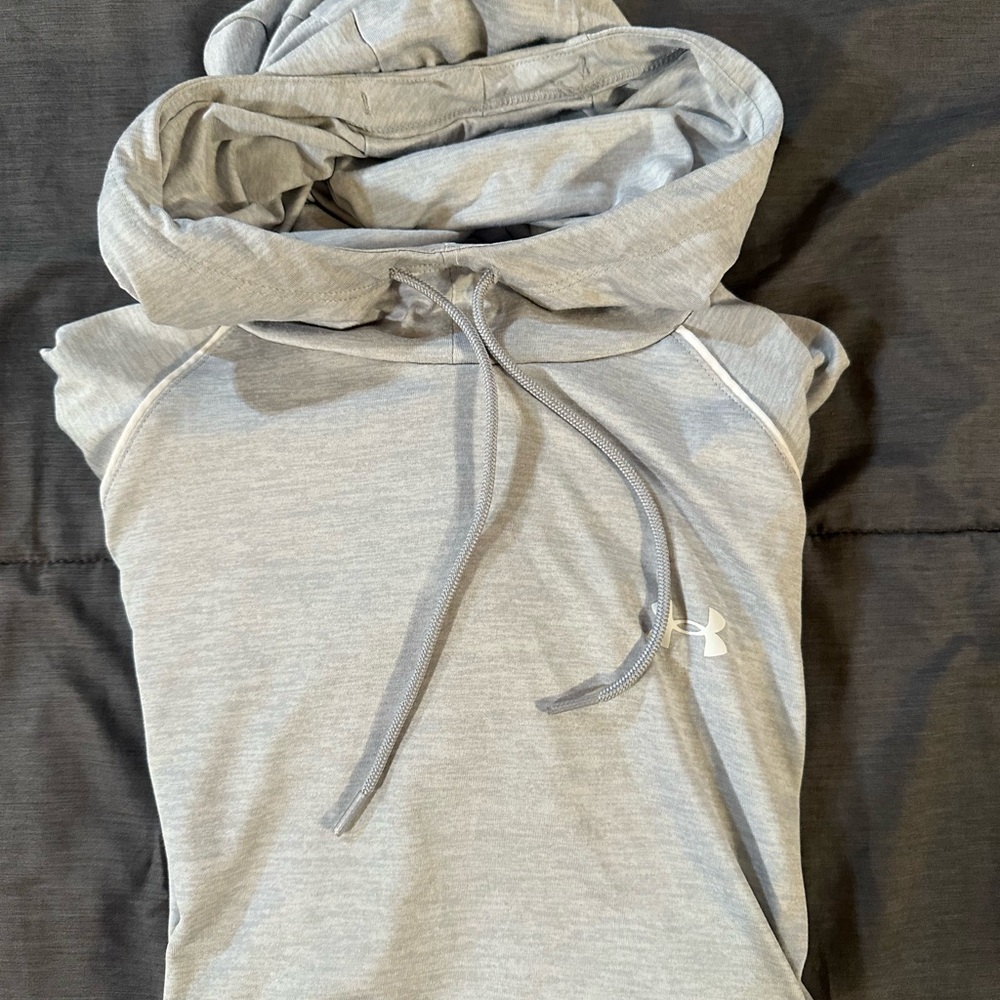Under Armour Light Gray Women's Hooded Long Sleeve Sweatshirt - Picture 4 of 4